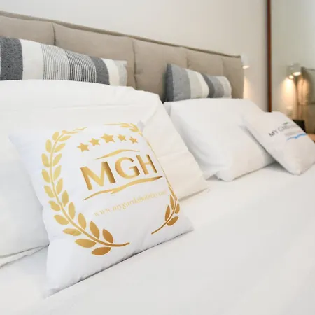 Mgh Family - Garda Sunrise Apartmán *